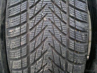 Zimne pneu. Goodyear 215/50 r17 - 2