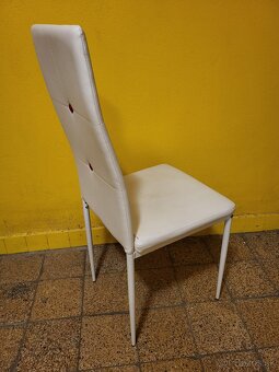 Darujem stolicku - 2