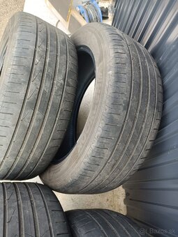 Pneu 215/55 r17 4ks 30€ - 2