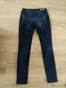 Dámske džínsy, veľkosť 36, Skinny - 2