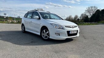 Hyundai i30 cw 1.6 crdi 85kw VGT - 2