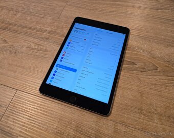 Apple iPad mini 4 32GB Cellular - 2