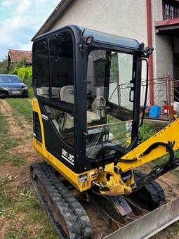 Caterpillar 301.8c - 2