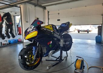 Yamaha yzf R1 okuhový špeciál - 2