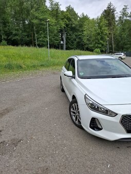 Hyundai i30 combi 1.6 crdi - 2