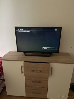 Sony Smart TV 32” - 2