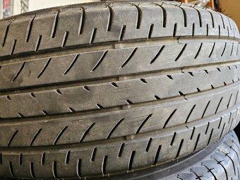 Yokohama 225/60 R18 letne - 2