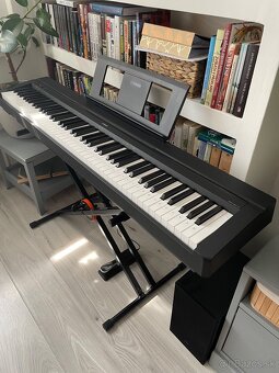 Piano Yamaha P-45 B - 2
