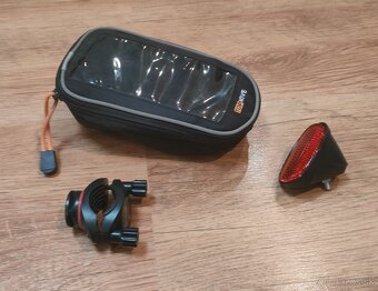 Držiak / puzdro na mobil ( bike, moto, ...) + odrazko - 2
