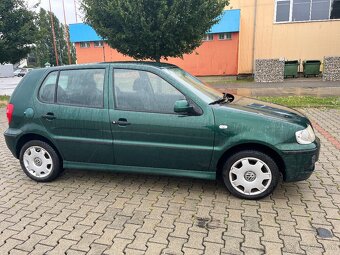 Volkswagen Polo - 2