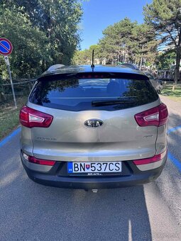 Predám KIA SPORTAGE 1,7 CRDI - 85 KW rok 2011 - 2