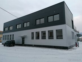 Na prenájom 980 m2 skladovo-kancelársky objekt BB - 2