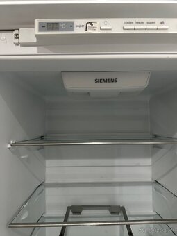 Vstavaná chladnička Siemens - 2