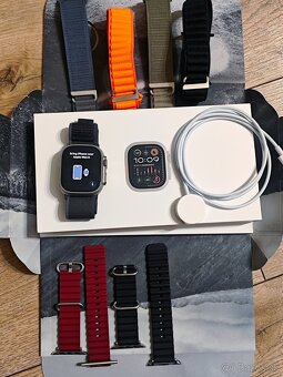 Apple Watch Ultra 2 - 49mm Titanium - 2