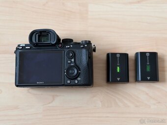 Sony A7 III (ILCE-7M3) – nízky shutter count, 2× batéria - 2
