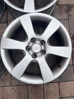 Orig. hliníkové disky Hyundai R18, 5x114,3 - 2