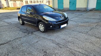 Peugeot 206+ - 2