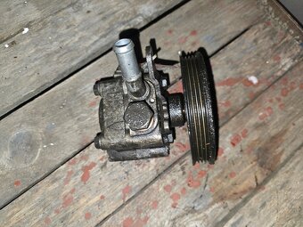 Servočerpadlo Nissan Almera 7613955144 - 2