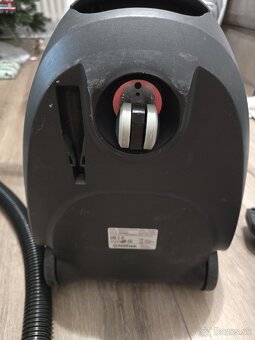 Vysávač Nilfisk Select Dark blue - 2