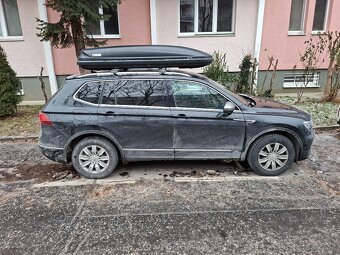 Thule pacific 700 stresny box cierny - 2