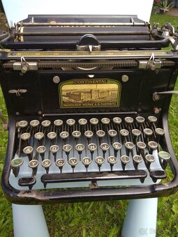 predám starožitný písací stroj Continental - Wanderer W. - 2