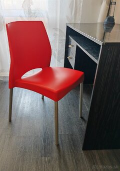 Predám stoličku - 2
