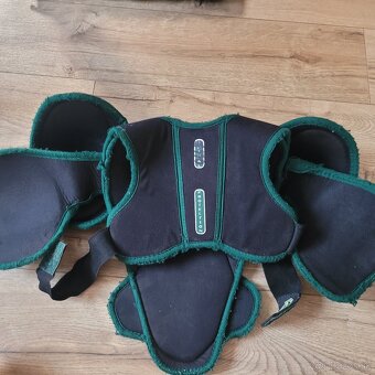 hokejové chrániče ramien Bauer - 2