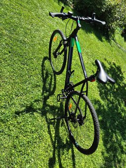 Trekovy bicykel cube - 2