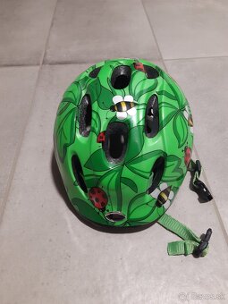 Detská prilba na bicykel. - 2