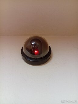 STOP ZLODEJOM - MAKETA KAMERY - 2