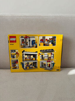 40305 Microscale LEGO Brand Store - 2