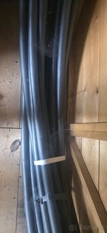 Hadica PE40 32x3 PN6 - 2