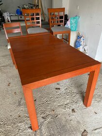 Stôl, stoličky a barové stoličky - 2