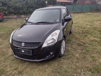 SUZUKI SWIFT 1.2 BENZÍN 4X4 NAJ 136000 KM - 2