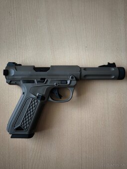 Airsoft AAP-01 - 2