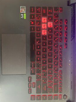 ASUS ROG STRIX G513RM-HQ213W - 2