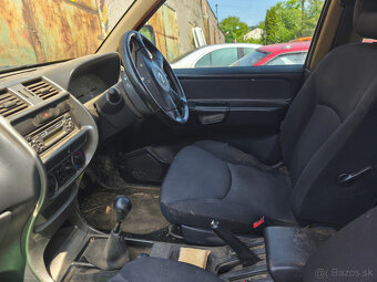 predám anglické Nissan Terrano 2.7 tdi - 2