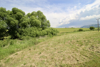 Stavebný pozemok Višňové - 2