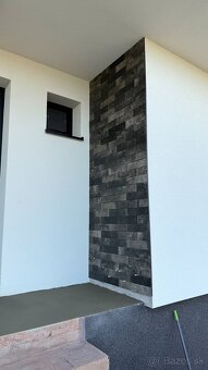 Vonkajší gresovy obklad - 2