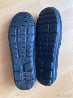 GEOX Semišové mokasíny 33 nové - 2