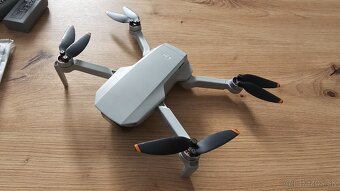 Dji Mini 2 FLY MORE COMBO - 2