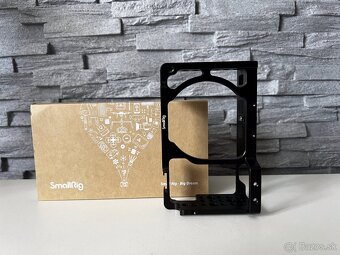 SMALLRIG KLIETKA PRE SONY A6000/A6300/A6500 - 2