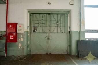 Ponúkam na predaj výrobno - skladové priestory Partizánske - 2