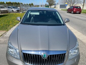 Octavia 1,8 TSI Elegance DSG 118KW - 2