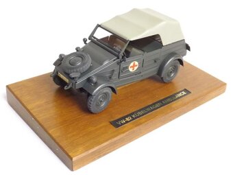 VW 82 Kubelwagen Gonio 1:24 - 2