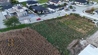 Exkluzívny pozemok pre váš vysnívaný domov - bez rezervačnej - 2