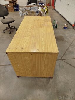 Darujem pevný stôl za odvoz - 2