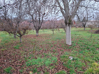 Na predaj pozemok 600 m² – Jarocká, Nitra (KU Párovské Háje) - 2