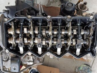 Nissan Navara D22 -motor - 2