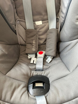 Cybex Aton 5 + Isofix základňa - 2
